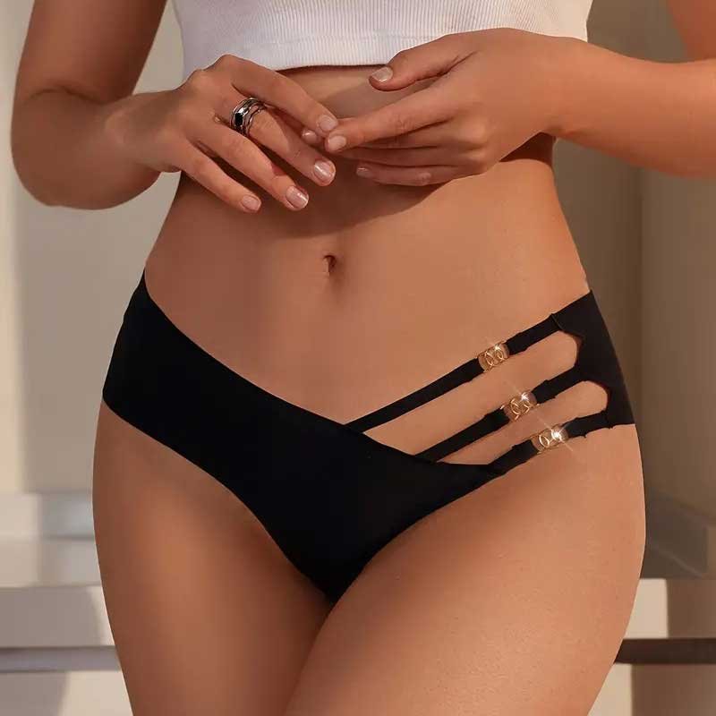 flourish-black-ring-linked-seamless-hollow-out-panty-tp-1682
